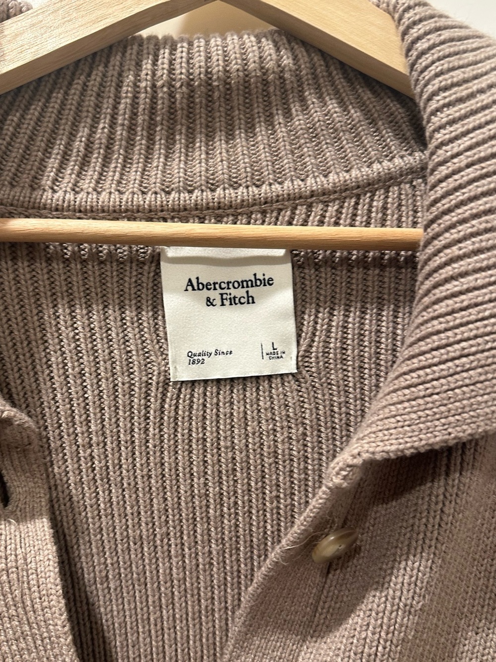Abercrombie Ribbed Cardigan - Picture 3 of 3